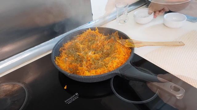 Лепешки, чуду, кутабы ( называйте как хотите ) с тыквой и морковью. Главное что просто и вкусно. смотреть онлайн