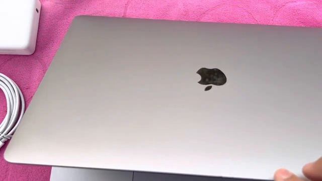 Best MacBook Pro 2019 Review in 2022, i7,16Gb, 2.4GHz,55cycles only,15inches,4Gb graphics#MacBookPr смотреть онлайн