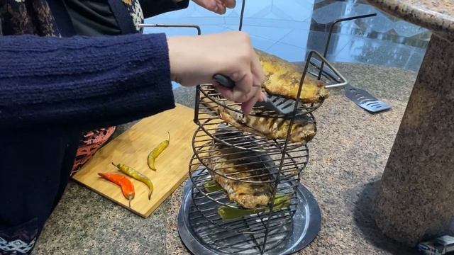 Вкуснейший Зеркальный Карп В Тандыре. ВКУСНЫЙ и ПРОСТОЙ РЕЦЕПТ. ENG SUB смотреть онлайн