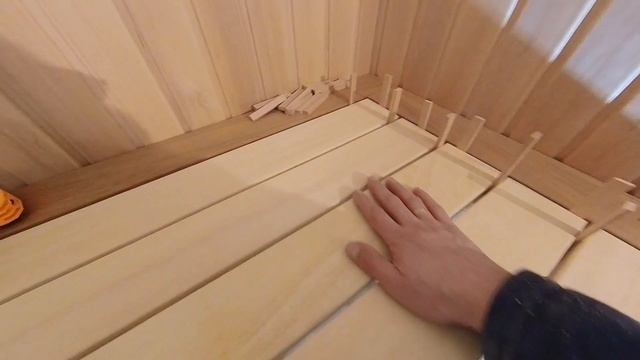 КАК СДЕЛАТЬ простой КАРКАС и РИСУНОК ПОЛКА в БАНЕ.