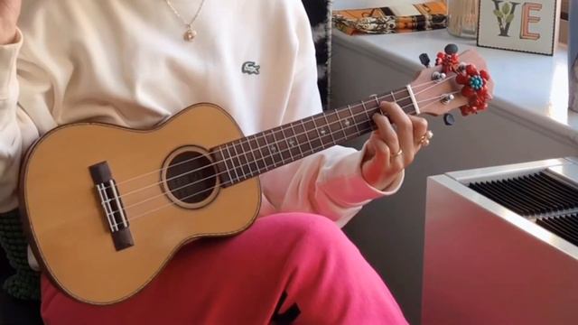 Count on me - Bruno Mars | Ukulele Cover by lulu | Autumn 2019 смотреть онлайн