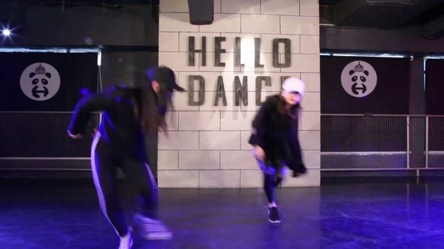 HELLO DANCE / GABY Choreography /Hands to myself смотреть онлайн