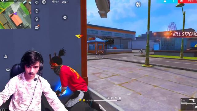 OLD 100 LEVEL PLAYER SHOWS ME EMOTE ON TRAINING GROUND😱 смотреть онлайн