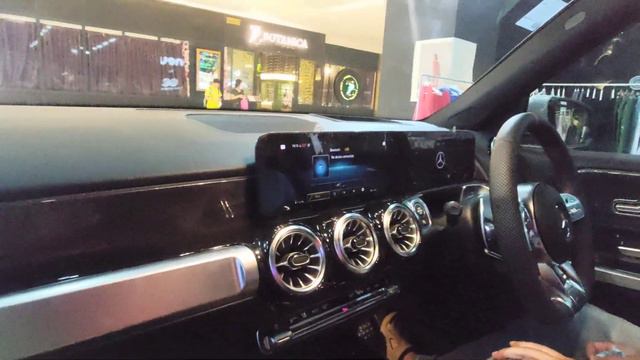 Mercedes-Benz GLB 35 AMG roadshow vlog смотреть онлайн