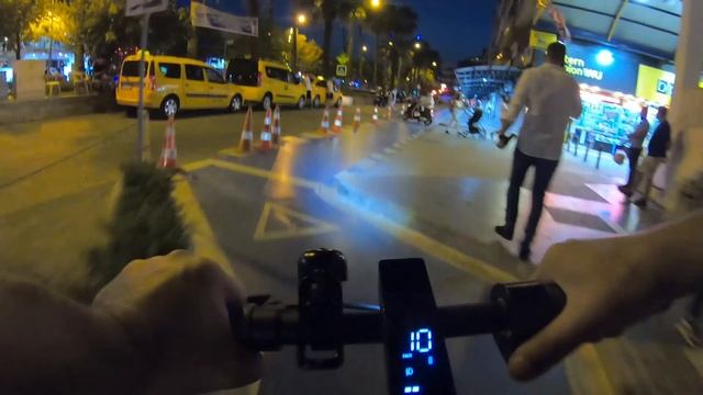 Xiaomi Mi 1S Electric Scooter - 7min. Night Ride (Environment Sound Only) 2K смотреть онлайн