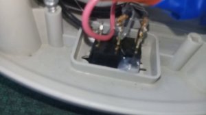 Подключение видеорегистратора к плафону освещения на Лада Калина