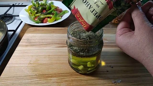 Пряное масло,которое подойдёт к любому салату!!! смотреть онлайн