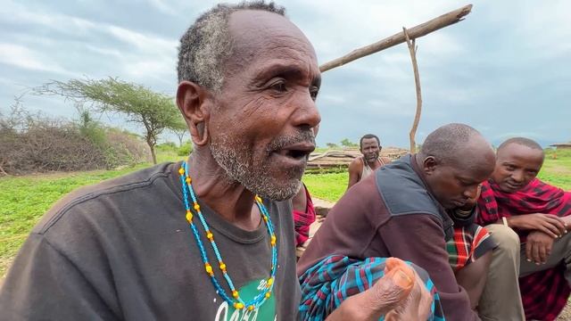 African Tribes Try American Candy!! Guess Which One They HATE!! смотреть онлайн