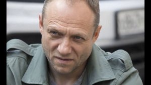 Эдуард Флеров. Он рано стал отцом, но не смог сохранить семью с молодой женой