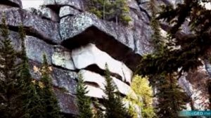 НЕУМЕСТНЫЕ АРТЕФАКТЫ.