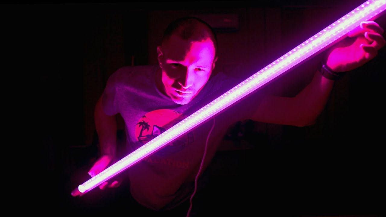 Светодиодная led лампа из Леруа Мерлен (Leroy Merlin) Фиолетовая подсветка cтола смотреть онлайн