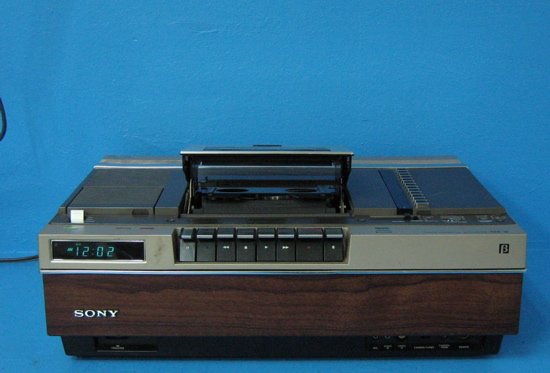 Видеомагнитофон Sony SL-5600 Vintage Betamax Beta-Япония-1980-год