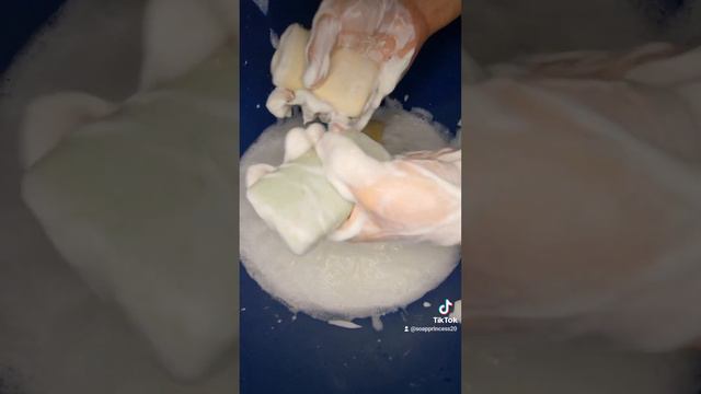 в пенке целебные травы цветы липы смотреть онлайн