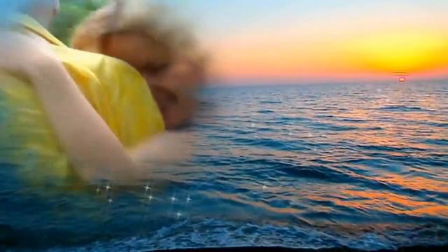 Поет Надежда Семина "Приди и забери меня,молю" смотреть онлайн