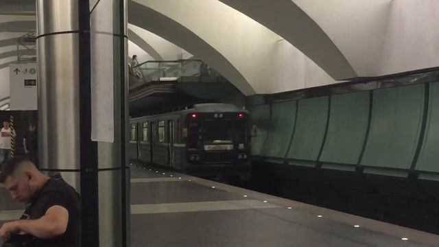 Зябликово. Старые вагоны метро смотреть онлайн