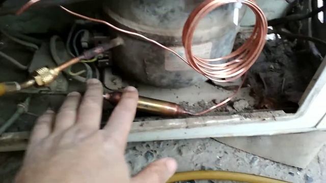 бюджетный ремонт морозильника. смотреть онлайн