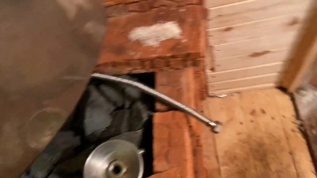 КАК ТОПИТЬ БАНЮ ЗИМОЙ | процесс подготовки бани в зимнее время смотреть онлайн