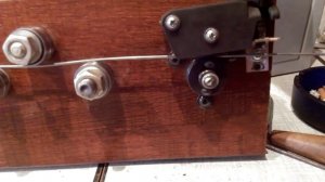 Самоделка Правильно отрезной станок  для проволоки от 0,5 до 3 мм. Выровнить проволоку