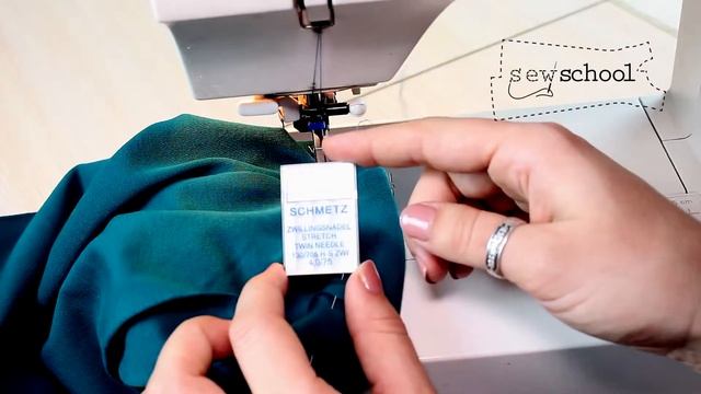 Как подшить низ на трикотаже на швейной машинке? смотреть онлайн