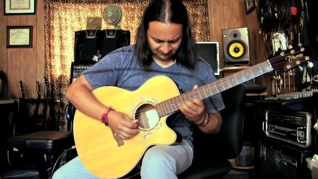 Maurock - Takamine acoustic guitar, Fender Deluxe & RC-30 Loop Station смотреть онлайн