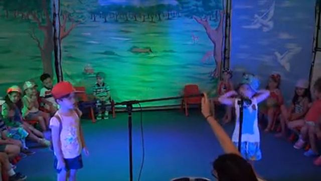 2012-2013 Gradinita Alba ca Zapada Navodari - sfarsit de an scolar grupa mica. смотреть онлайн
