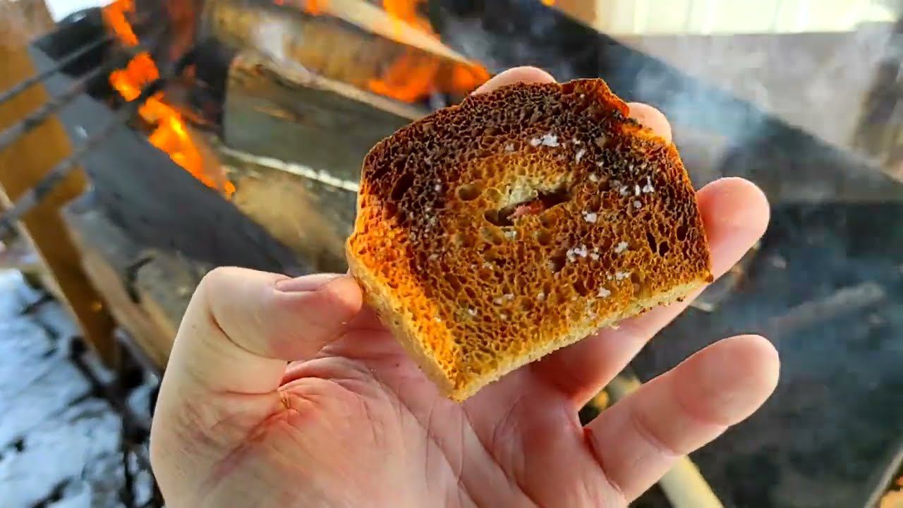 Вкус детства. Как правильно пожарить ХЛЕБ на костре смотреть онлайн