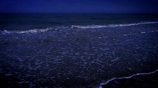 Ocean Waves At Night.avi смотреть онлайн