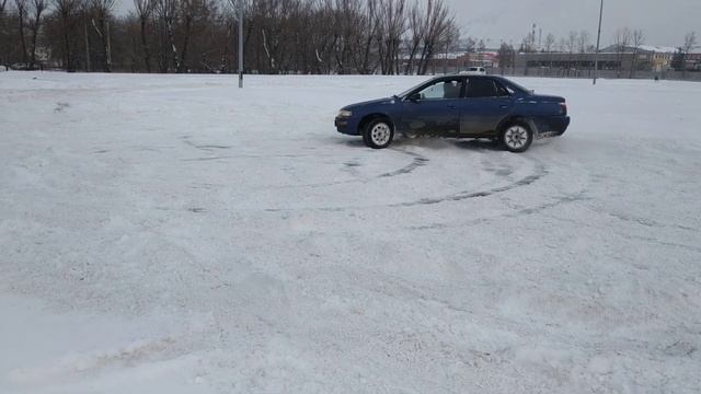 Toyota Карина - полный привод смотреть онлайн