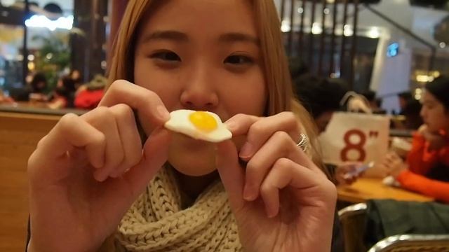 PS KOREA VLOG #6 || Yeouido IFC Mall and Review! смотреть онлайн