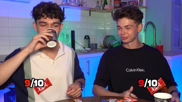 Пробуем KitKat из ЯПОНИИ! Самые необычные вкусы KitKat... смотреть онлайн