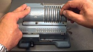 Арифмометр Феликс-М механический калькулятор СССР.