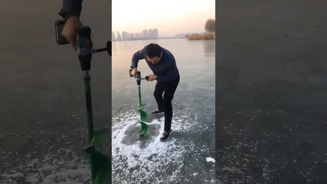 шуруповерт для бурения льда смотреть онлайн