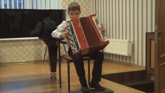 E.Grig - In the hall of the mountain king/Э.Григ - В пещере горного короля/Shishkov Nikita(bayan) смотреть онлайн