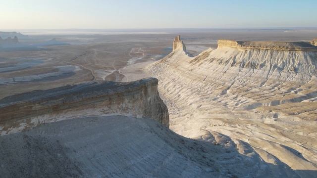 Мангистауская область. Розовые фламинго, Босжыра, Ыбыкты смотреть онлайн