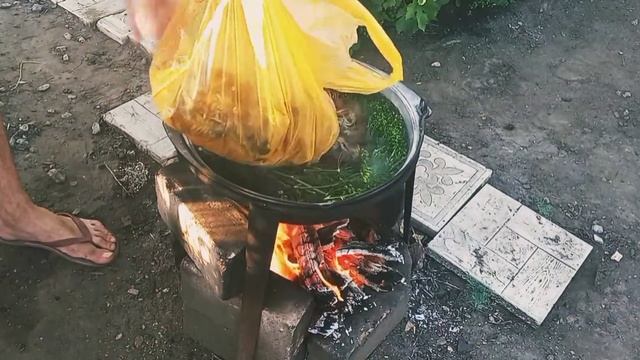 Варёные раки в Казане к Пенному! Как правильно и сколько нужно варить раков - рецепт в описании! смотреть онлайн