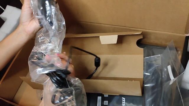 краткий обзор покупки ноутбука 17.3" MSI GF76 Katana 11UC-480XRU черный смотреть онлайн