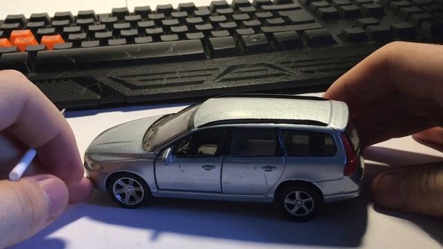 Обзор Volvo v70 в масштабе 1:36 смотреть онлайн