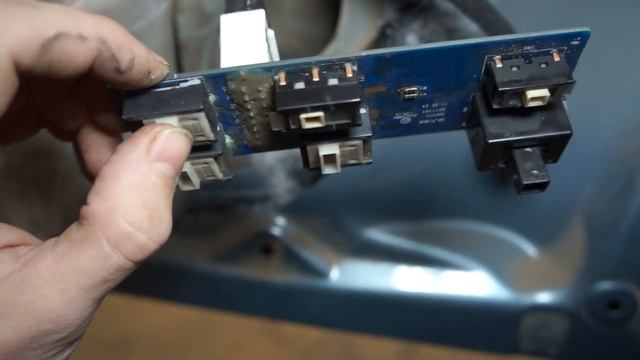СТОИТ ли брать запчасти с AliExpress? | KIA rio не работает стеклоподьемник смотреть онлайн