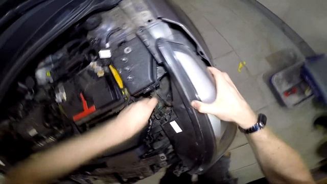 Как снять передние фары и ПТФ - Hyundai Solaris 2011-2016год смотреть онлайн