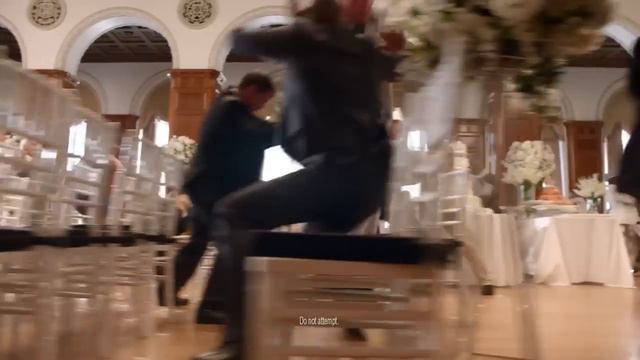 Don't Fight - Microsoft New Commercial Mocks Apple And Samsung смотреть онлайн