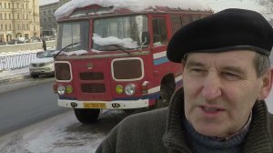 17. В КУЛЬТУРНОЙ СТОЛИЦЕ У ПАЗ 3201 РАЗБИЛИ СТЕКЛО НА СТОЯНКЕ