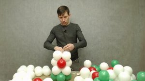 Цифра 8 из воздушных шаров. Как сделать цифру восемь из воздушных шариков