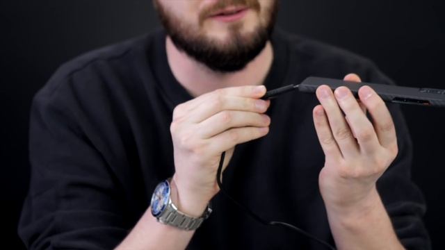 Чехол из арамида для iPhone по цене смартфона Xiaomi смотреть онлайн