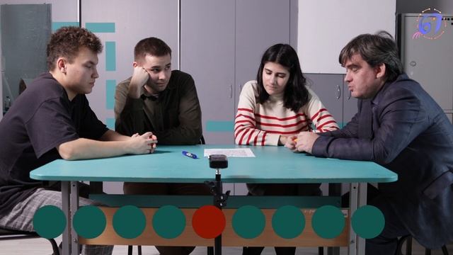 Внезапная Викторина: ученики против учителей смотреть онлайн