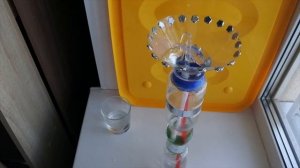 Фонтан на основе сообщающихся сосудов, демонстрация работы