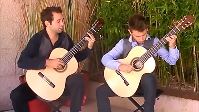 "Milonga al Sur" de Alfonso Montes par le Duo de guitares "Eclipse" смотреть онлайн