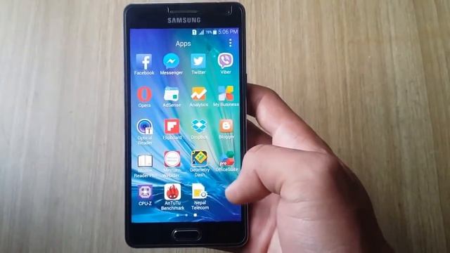 Samsung Galaxy A5 Duos Review - Hands on смотреть онлайн