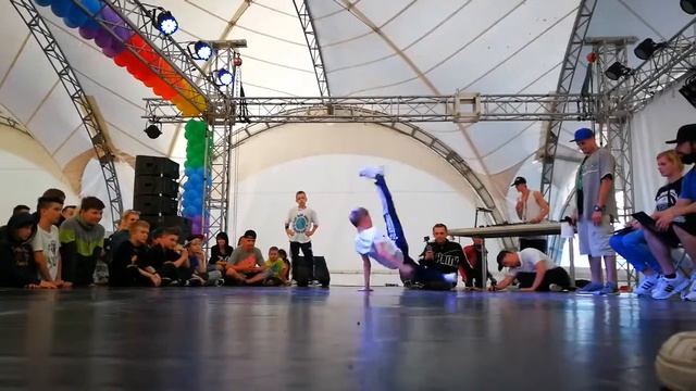 Bboy Grom Отбор смотреть онлайн