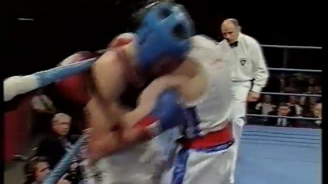 Alan Vaughan boxer : Alan Vaughan boxing in ABA SENIOR FINALS 1995 смотреть онлайн
