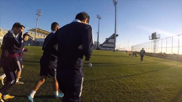 Камера настроения! Тренировка «Астаны» от лица Исламбека Куата смотреть онлайн